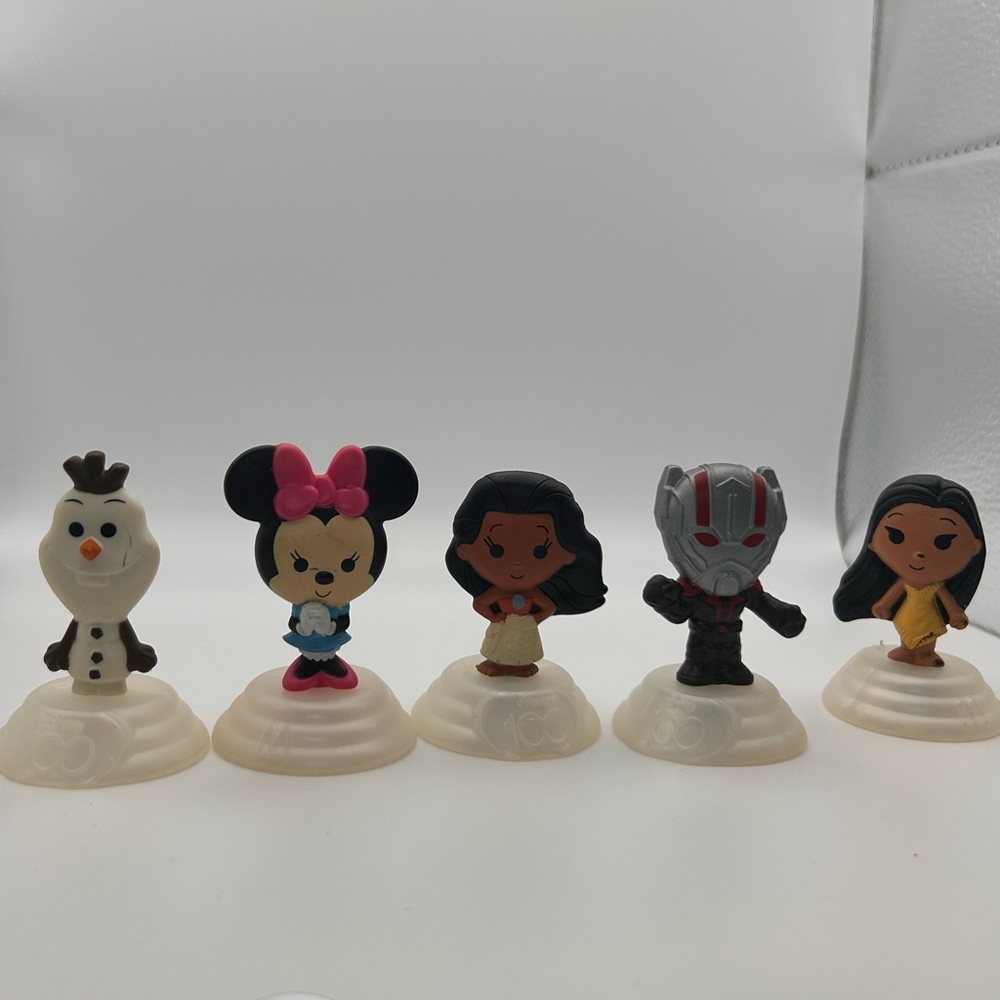 2023 Disney 100th Anniversary McDonald’s Happy Meal Toy Bundle (5) Olaf Minnie